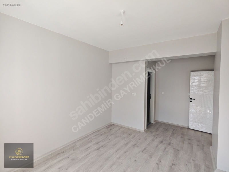 Malatya Caddesinde Merkezi Lokasyonda Kiralık 3+1 Arakat Daire — fotoğraf 23