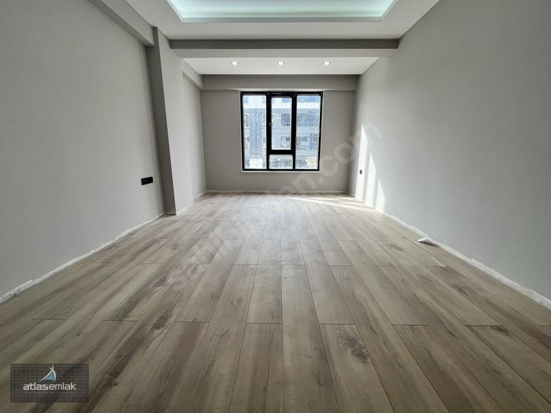 Atlas'tan Sporkent'te Çift Banyolu Otoparklı 2+1 Satılık Daire — fotoğraf 10
