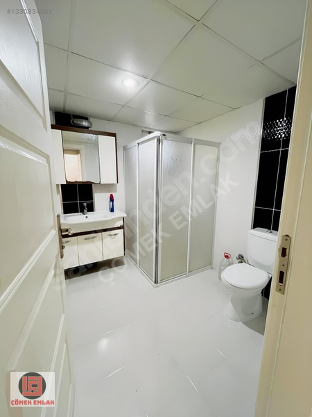 Çömek Emlaktan Şehir Merkezinde Ara Kat 160 M2 Satılık 3+1 Daire — fotoğraf 25