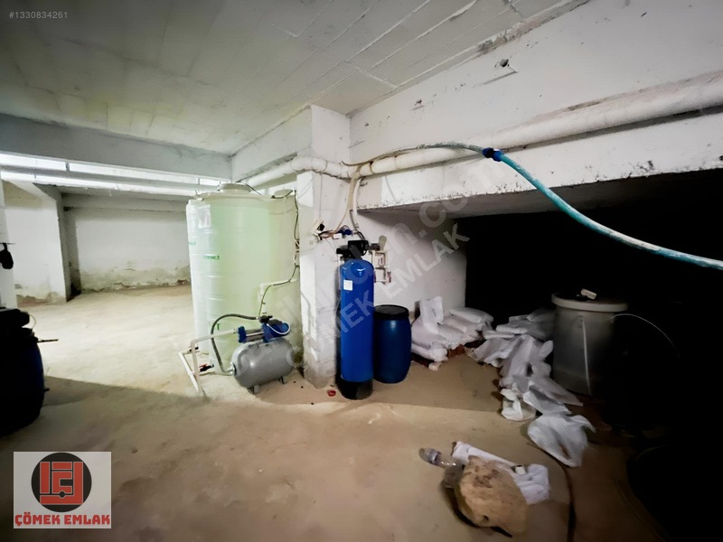 Çömek Emlaktan Şehir Merkezinde Ara Kat 160 M2 Satılık 3+1 Daire — fotoğraf 31