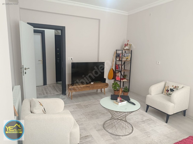 Fırsat!!şehrin Göbeğinde 2+1 Satılık Ara Kat Daire — fotoğraf 3
