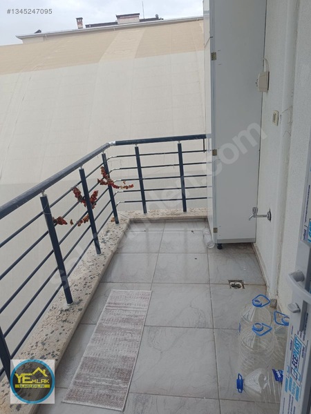 Fırsat!!şehrin Göbeğinde 2+1 Satılık Ara Kat Daire — fotoğraf 9
