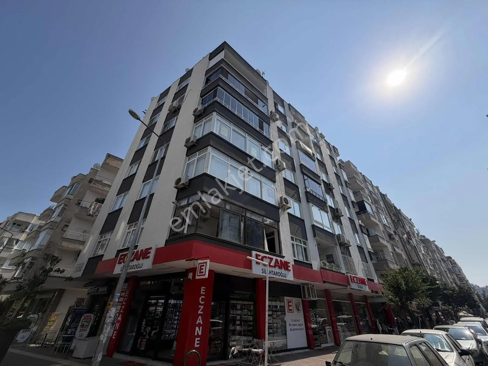 Yenişehir Forum Avm Karşısında Satılık Temiz 3+1 Daire
