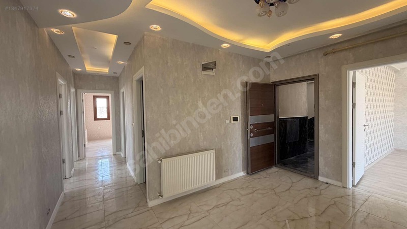 Özbadıllı Emlaktan 4+1 Exsen Yapıda Her Katta Tek Daire — fotoğraf 12