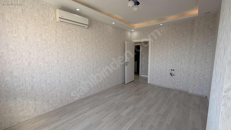 Özbadıllı Emlaktan 4+1 Exsen Yapıda Her Katta Tek Daire — fotoğraf 15