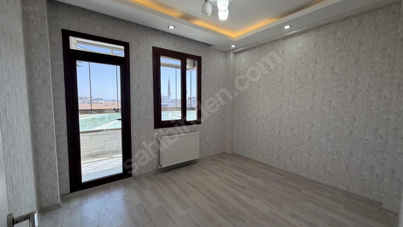Özbadıllı Emlaktan 4+1 Exsen Yapıda Her Katta Tek Daire — fotoğraf 17