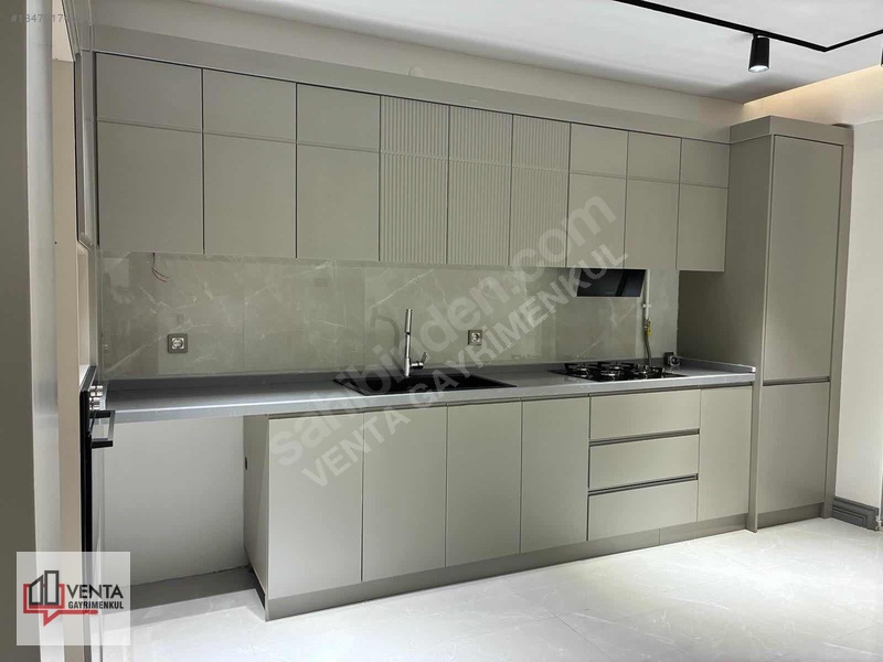 Venta Gayrimenkulden Yıldızkent Ana Bulvarda 4+1 Satılık Daire — fotoğraf 2