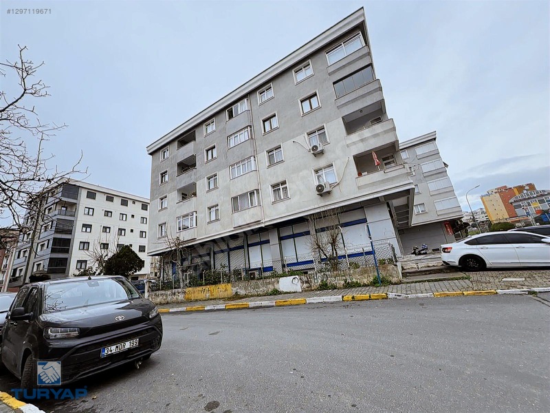 Satılık Daire 140m2 Aydınlıyolu Caddeye Yakın 3+1 Daire — fotoğraf 4