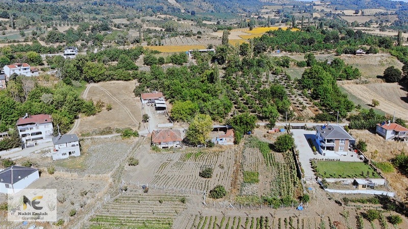 Gündüzlü'de İmarlı Arsa Yanyana 2.5 Kat 250m2 İmar Mevcut — fotoğraf 4
