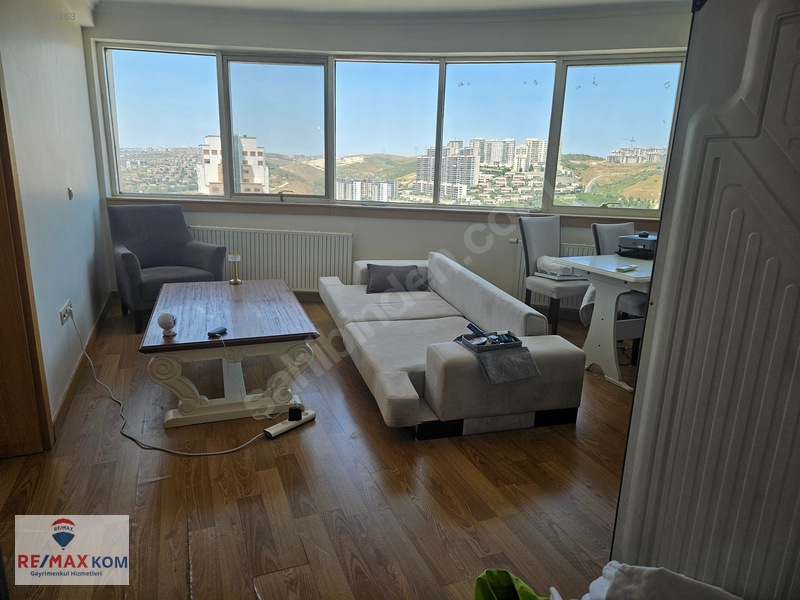 Bahçeşehir Spradon Qartz Ta Ahmetten Manzaralı Satılık 1+1 Daire — fotoğraf 2
