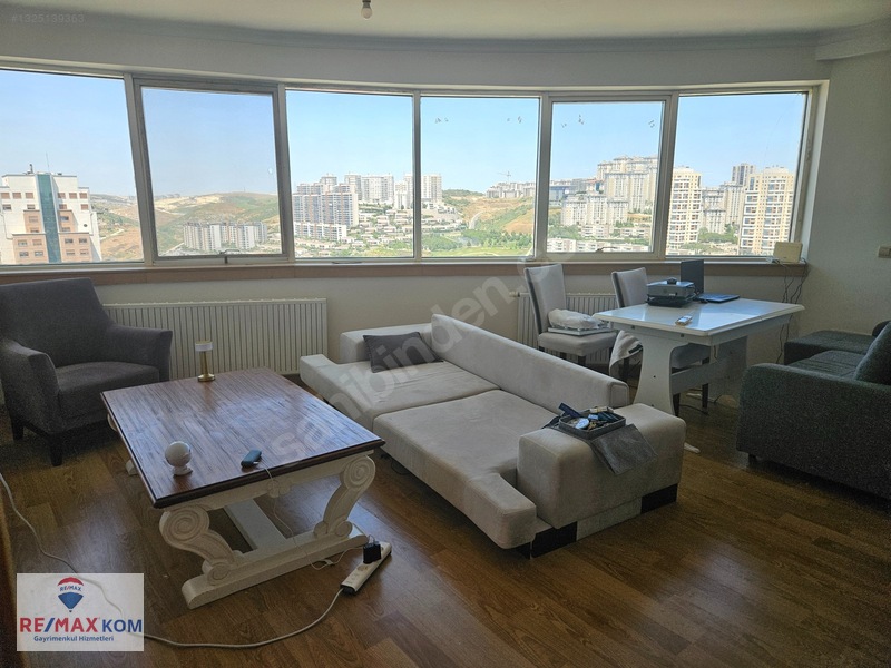 Bahçeşehir Spradon Qartz Ta Ahmetten Manzaralı Satılık 1+1 Daire — fotoğraf 3