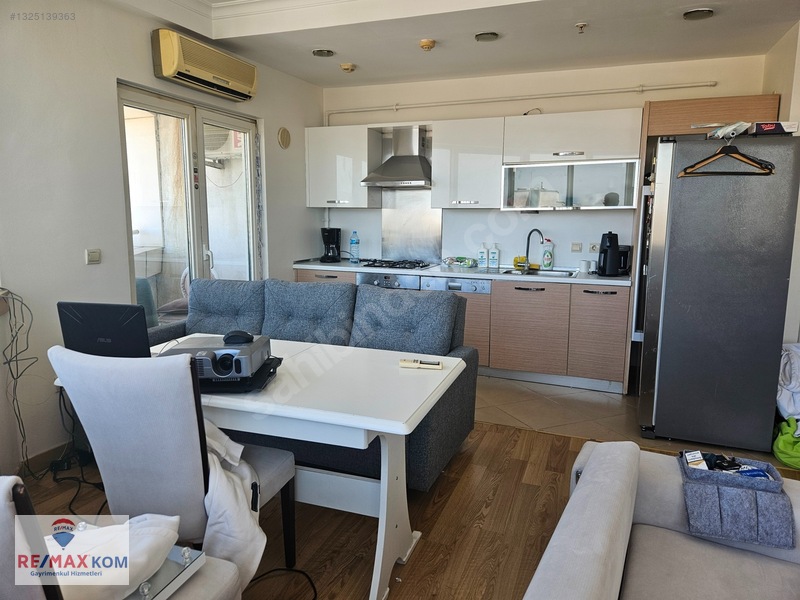 Bahçeşehir Spradon Qartz Ta Ahmetten Manzaralı Satılık 1+1 Daire — fotoğraf 8