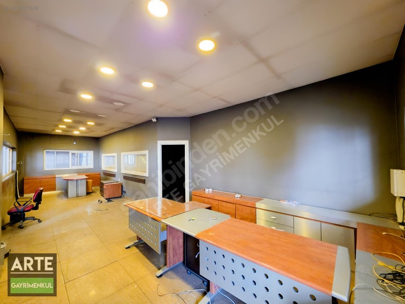 Küsget Sanayide 1500m2 Satılık İdari Ofisli Depo&antrepo — fotoğraf 13