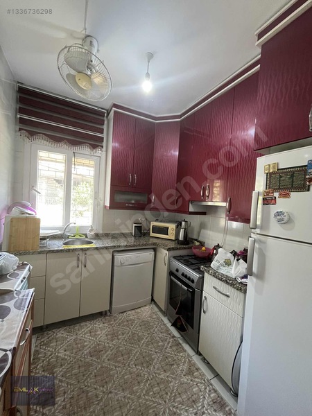 Onur Mahallesı'nde Üç Katlı Müstakıl Daıre — fotoğraf 22