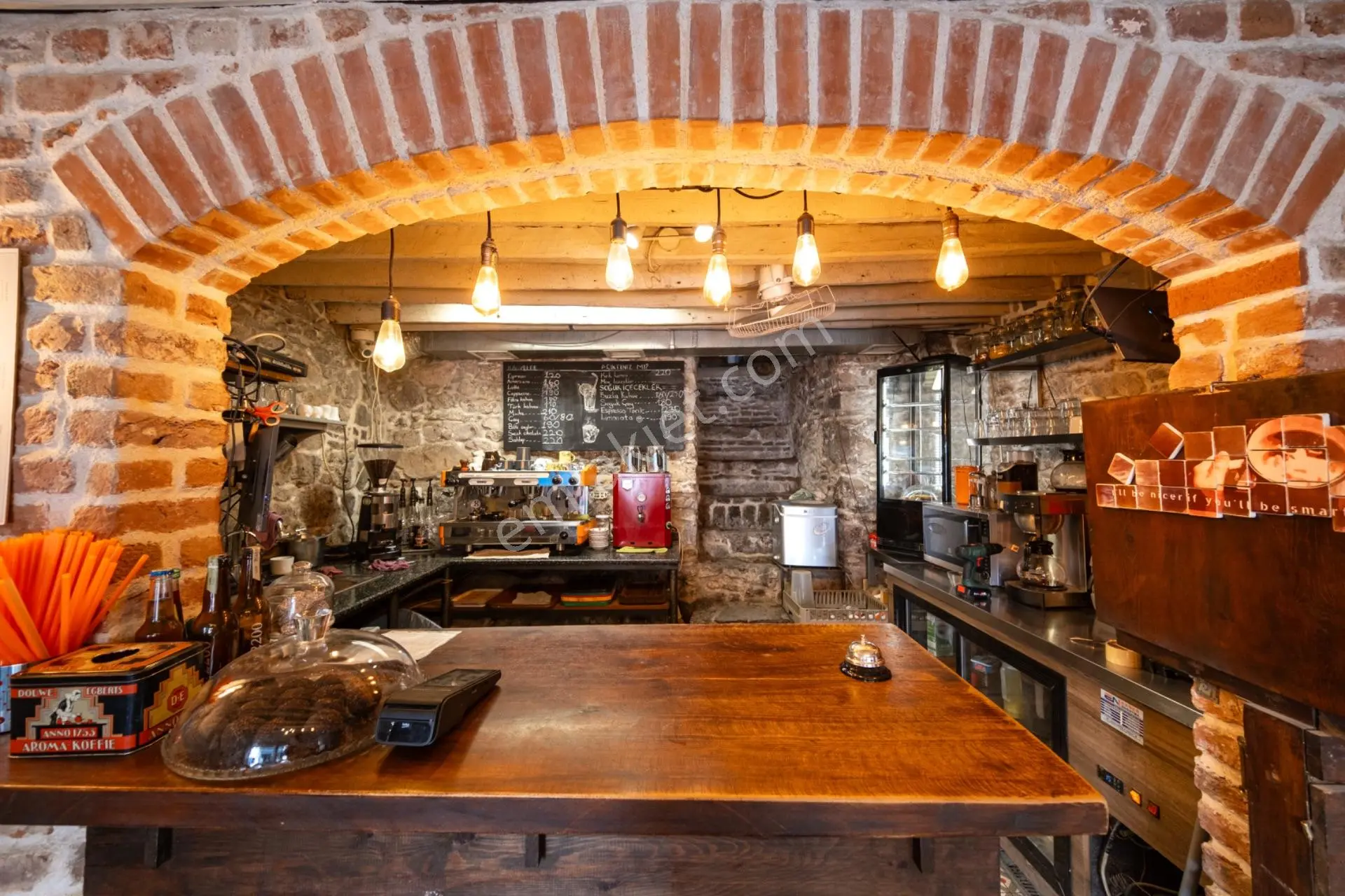 İzmir Karataş'ta Satılık Rum Evi Ve Kırkmerdiven Cafe — fotoğraf 5