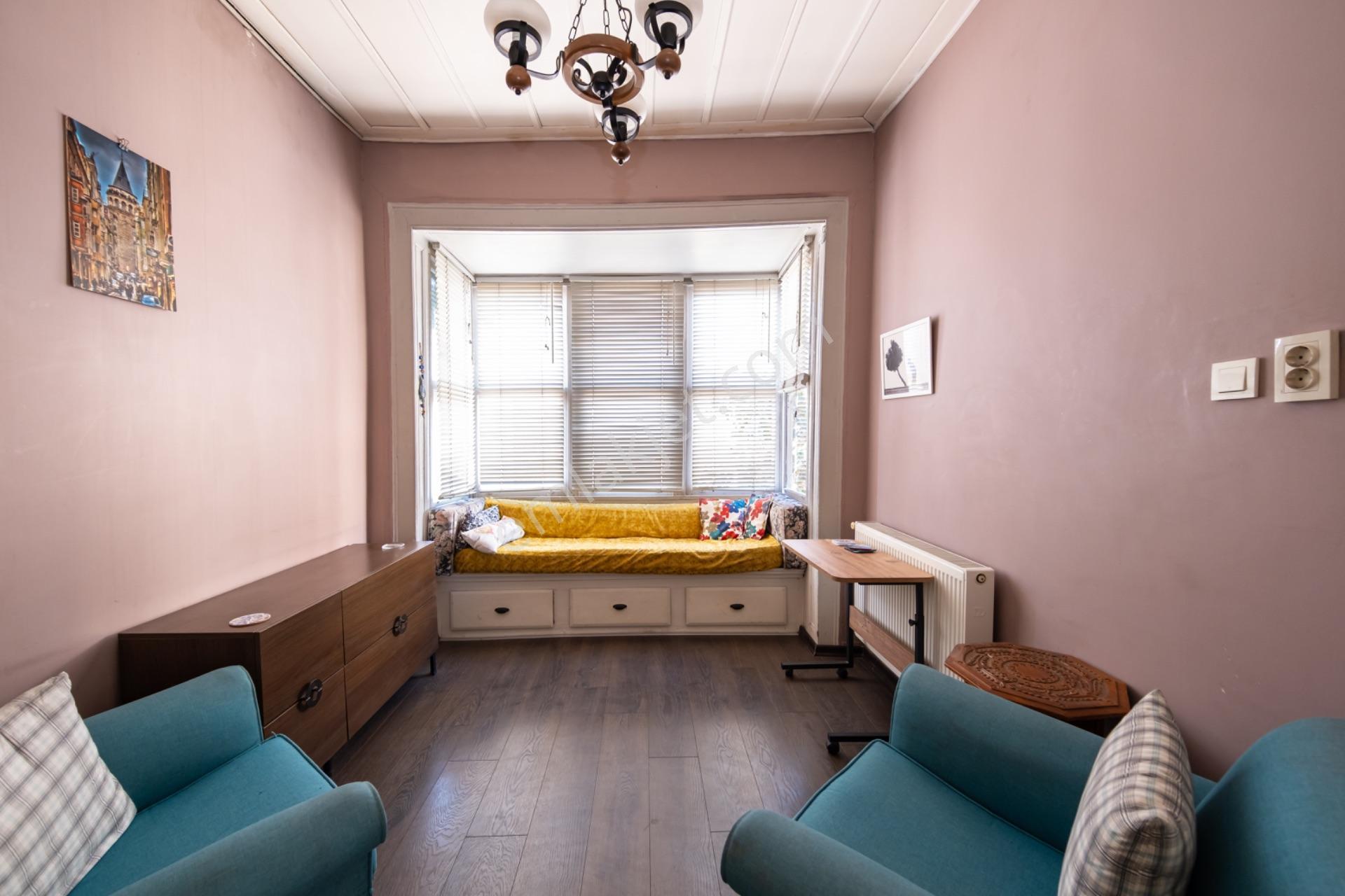 İzmir Karataş'ta Satılık Rum Evi Ve Kırkmerdiven Cafe — fotoğraf 16