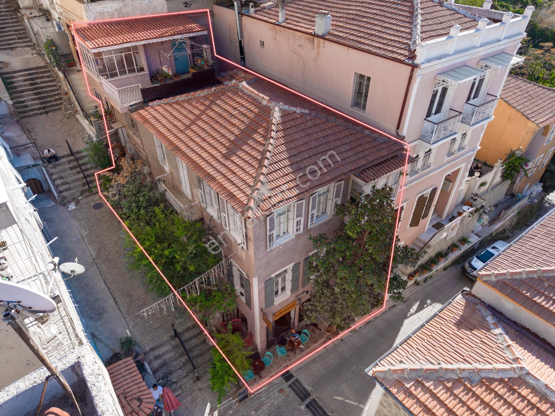 İzmir Karataş'ta Satılık Rum Evi Ve Kırkmerdiven Cafe — fotoğraf 32