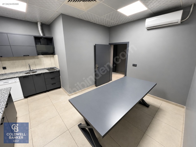 K.kazan Saray Hab Bölgesi Yakını 450 M2 Ofisli Satılık Fabrika — fotoğraf 14