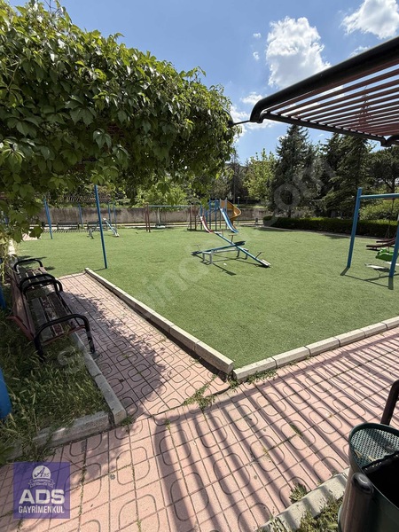 Ads'den Güvenç Sitesinde Satılık 3+1 Satılık Daire — fotoğraf 3