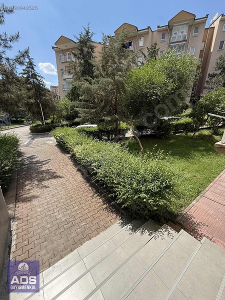 Ads'den Güvenç Sitesinde Satılık 3+1 Satılık Daire — fotoğraf 5