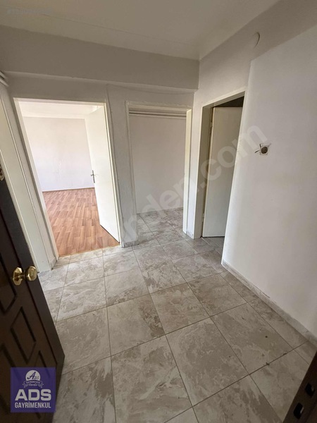Ads'den Güvenç Sitesinde Satılık 3+1 Satılık Daire — fotoğraf 7