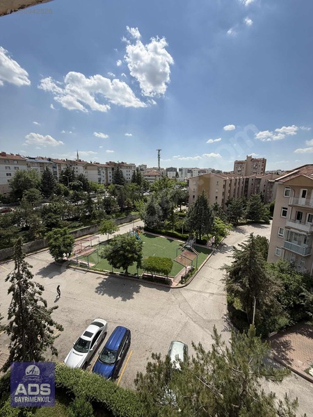 Ads'den Güvenç Sitesinde Satılık 3+1 Satılık Daire — fotoğraf 10