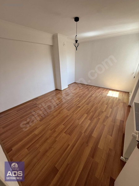 Ads'den Güvenç Sitesinde Satılık 3+1 Satılık Daire — fotoğraf 12