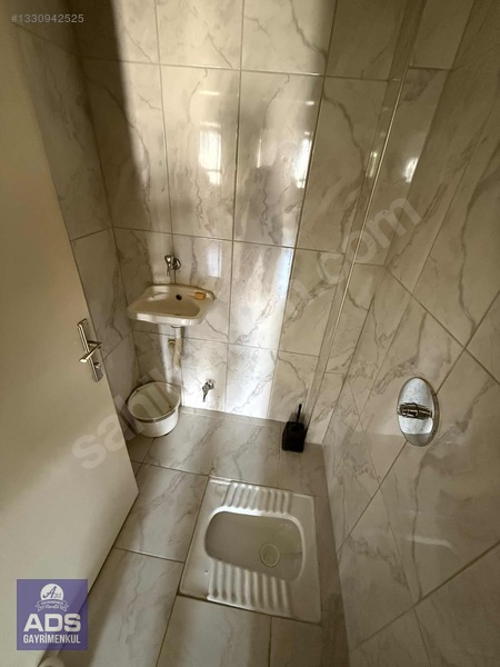 Ads'den Güvenç Sitesinde Satılık 3+1 Satılık Daire — fotoğraf 16