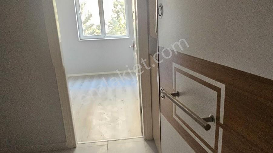 A K Mutludan Kültürde 2+0 Ara Kat Yatırımlık Daire Ayrı Mutfaklı