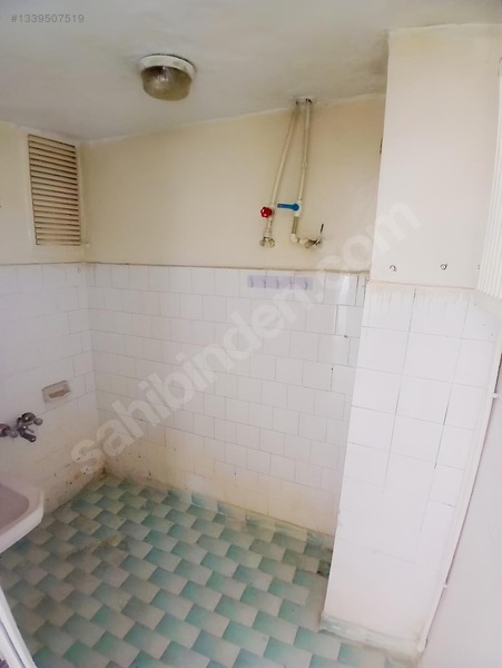 Binevler Reno Servisi Arkası Kiralık 2+1 Daire — fotoğraf 3