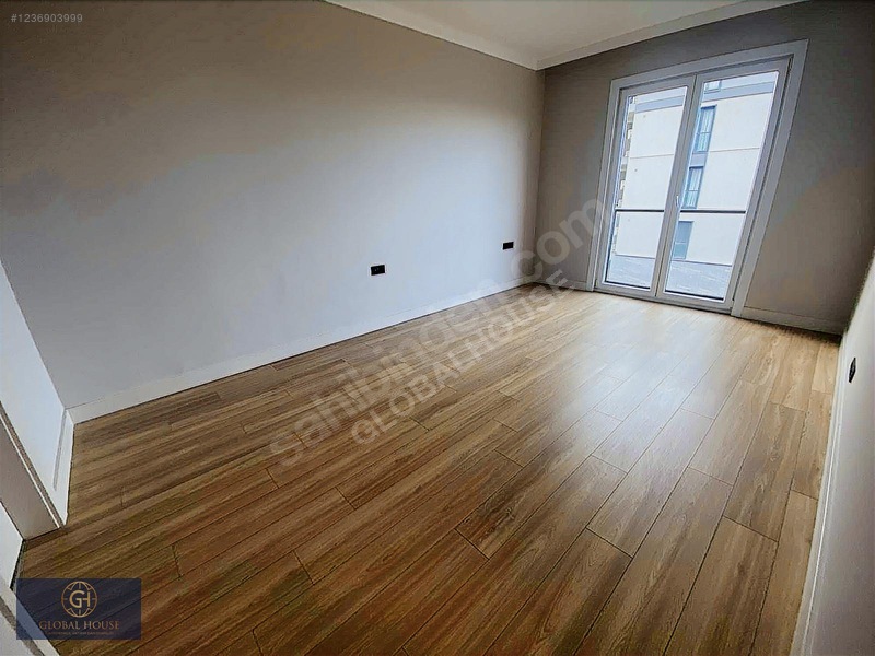 Tema İstanbul 2 De Arakat 2+1 — fotoğraf 3