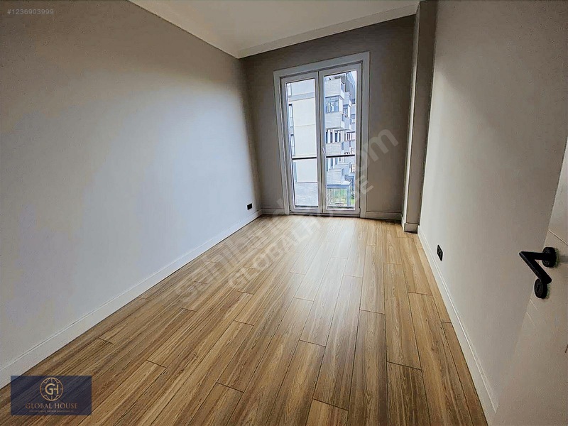 Tema İstanbul 2 De Arakat 2+1 — fotoğraf 4
