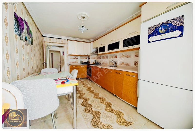 ▂bahar Emlak'tan▂göbek Yakını Kat Konumunda Masrafsız 3+1 Daire. — fotoğraf 4