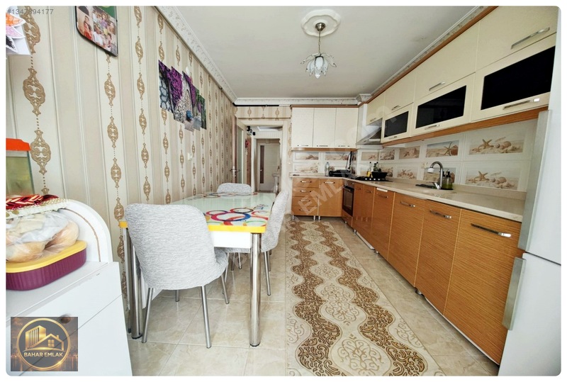 ▂bahar Emlak'tan▂göbek Yakını Kat Konumunda Masrafsız 3+1 Daire. — fotoğraf 6