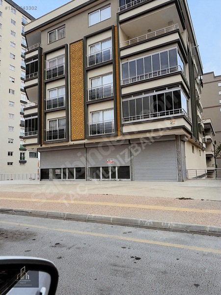 Konak Mevkide Ana Cadde Üzerinde 170 M2 Kiralık Dükkan