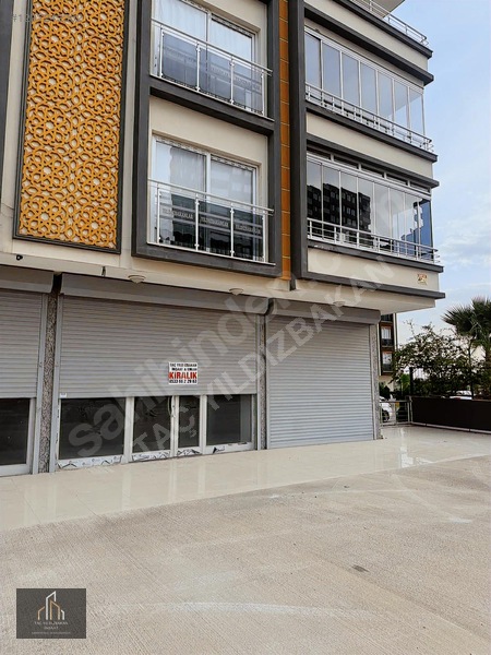Konak Mevkide Ana Cadde Üzerinde 170 M2 Kiralık Dükkan — fotoğraf 6
