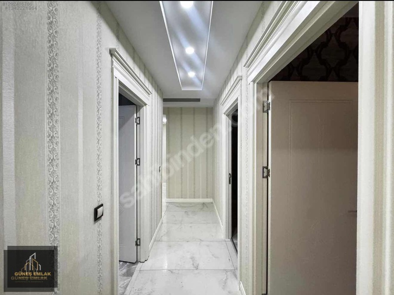 Winston Awm Karşısı Acil Satılık 4,5+1 Daire — fotoğraf 15