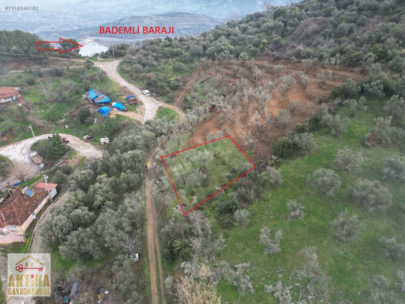 Antika Gayrimenkul'den Bademlide İmarlı Satılık Arsa — fotoğraf 2