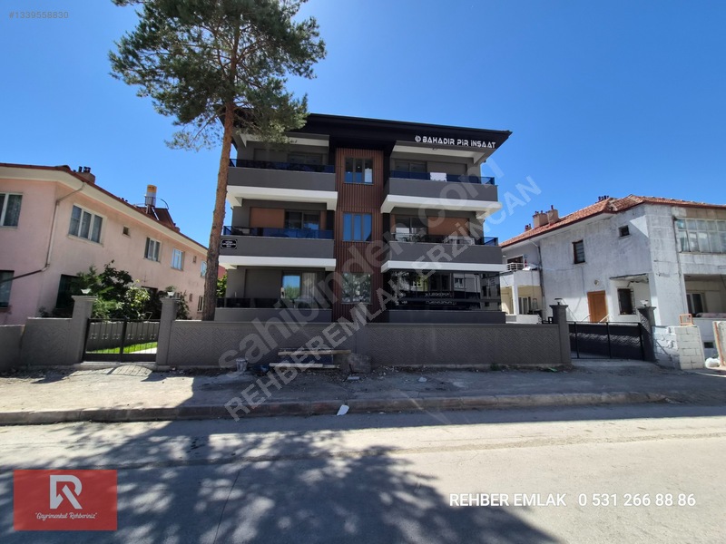 Rehber Emlak Şehir Merkezde Kiralık 1+1sıfır Daire Balkonlu 61m2 — fotoğraf 20
