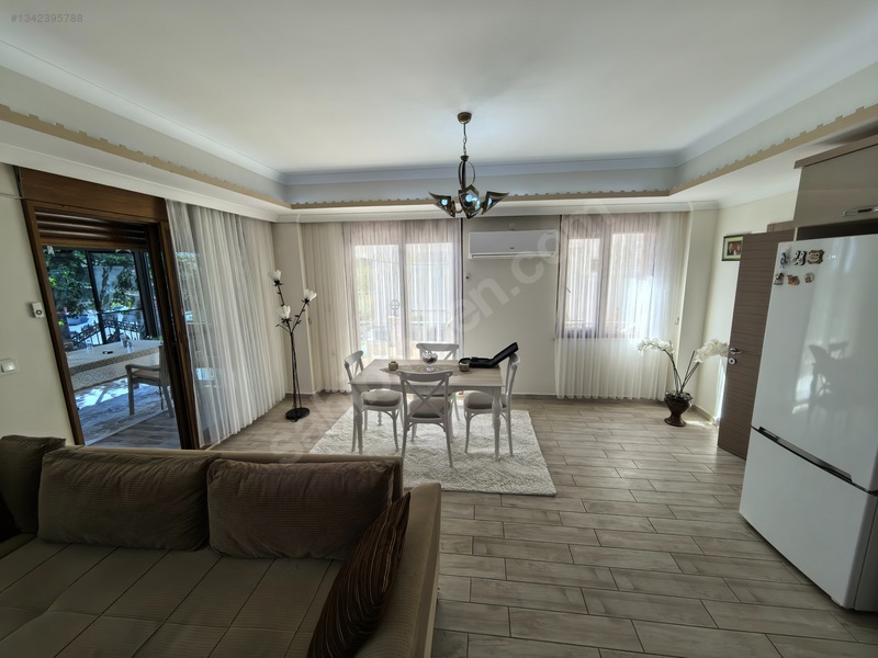 Didim Efeler Mahallesinde Deniz Manzaralı 4+1 Triplex Villa — fotoğraf 9