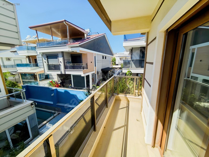 Didim Efeler Mahallesinde Deniz Manzaralı 4+1 Triplex Villa — fotoğraf 24