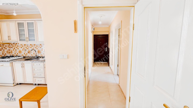 Altınoluk En Nezih Yerde Denize Yakın Eşyalı 2+1 + 10m² Depolu — fotoğraf 5