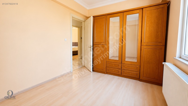 Altınoluk En Nezih Yerde Denize Yakın Eşyalı 2+1 + 10m² Depolu — fotoğraf 6