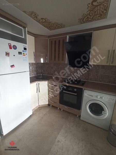 Metrobüsün Hemen Yanında Delta Deluxe'de 1+1eşyalı Kiralık Daire — fotoğraf 5