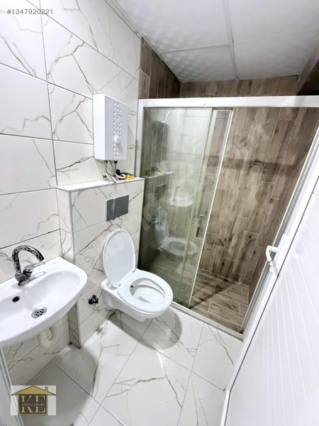 Balkonlu İnternetli Eşyalı 1+0 Bağımsız Daire!!!! — fotoğraf 3