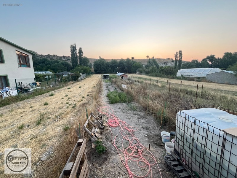 Demirland'dan "acil" Satılık Merkeze Yakın 170m² Hisseli Bahçe — fotoğraf 2