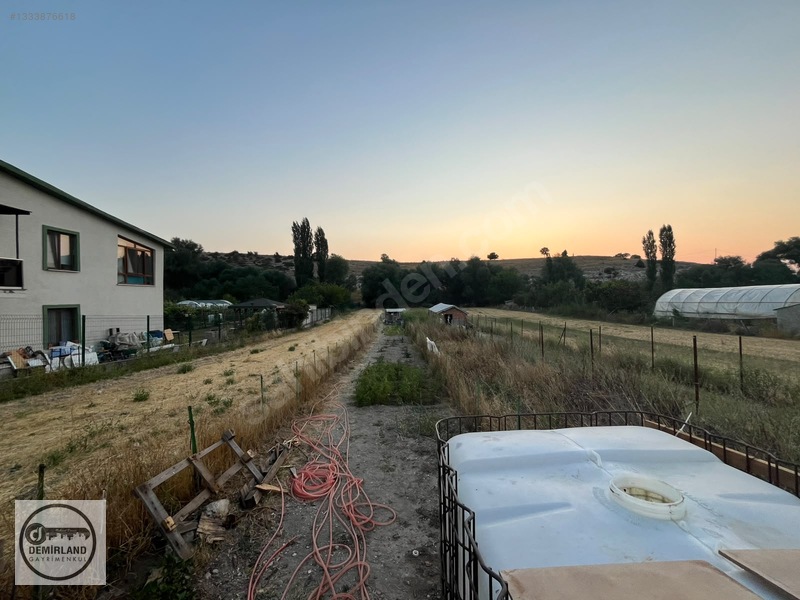 Demirland'dan "acil" Satılık Merkeze Yakın 170m² Hisseli Bahçe — fotoğraf 6