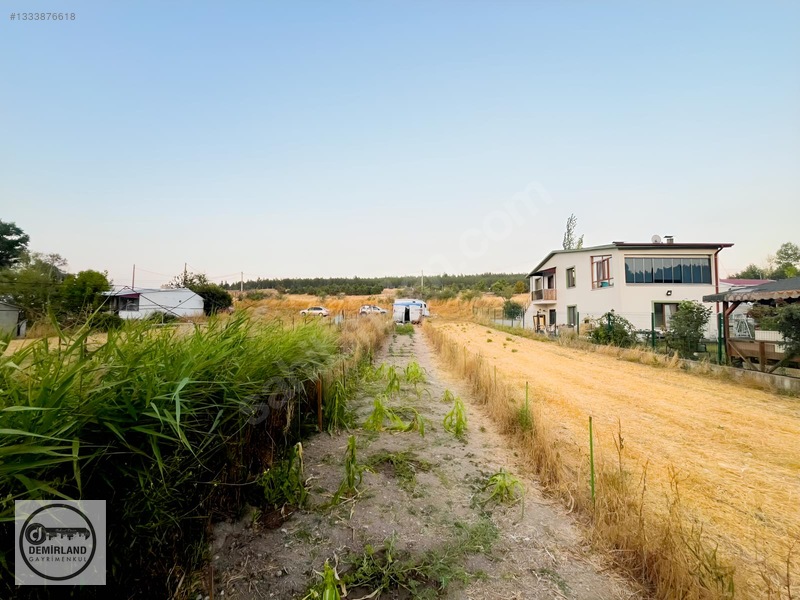 Demirland'dan "acil" Satılık Merkeze Yakın 170m² Hisseli Bahçe — fotoğraf 13