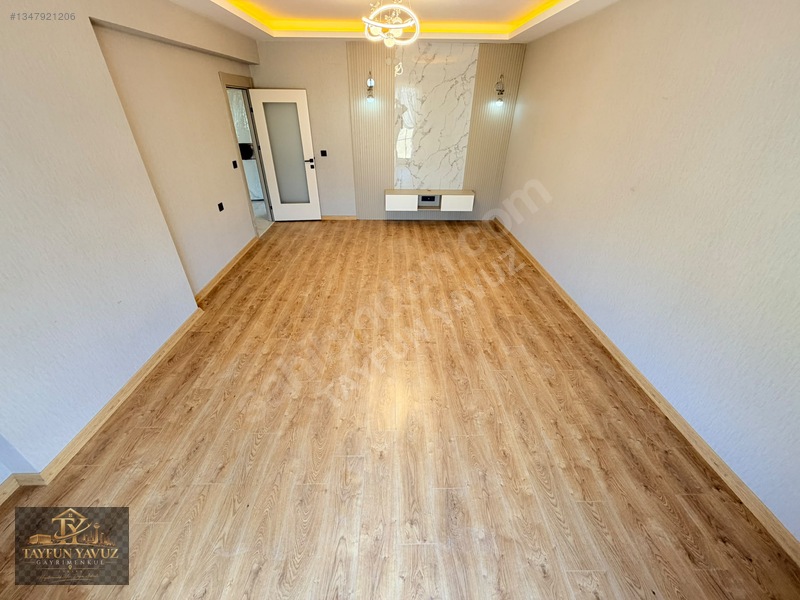 T-yavuz'dan_g.dolaplı_e.banyolu_cam_balkonlu_emsalsiz_3+1_daire_ — fotoğraf 44