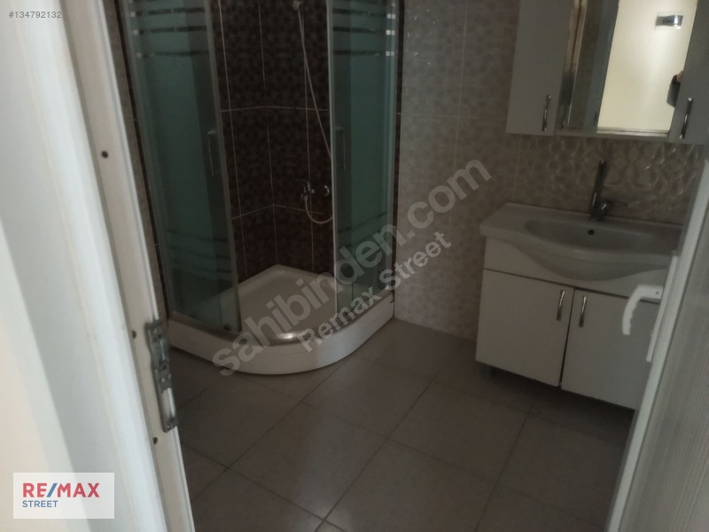 Remax Street'ten 2+1 Krediye Uygun Satılık Daire — fotoğraf 8